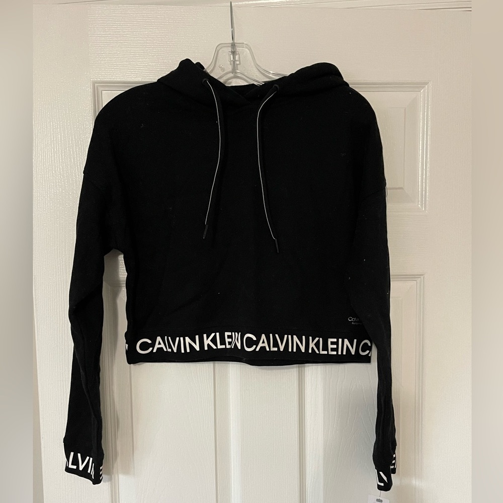 Calivin klein sweatshirt with hoodie